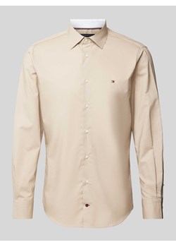 Koszula biznesowa o kroju regular fit z wyhaftowanym logo model ‘John’ ze sklepu Peek&Cloppenburg  w kategorii Koszule męskie - zdjęcie 173857147