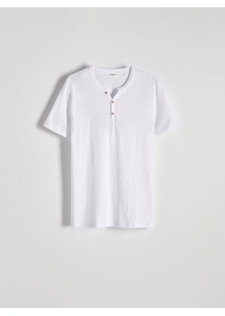 Reserved - T-shirt henley slim fit - biały ze sklepu Reserved w kategorii T-shirty męskie - zdjęcie 173859066