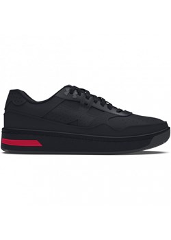 Damskie sneakersy Under Armour UA W Court 96 - czarne ze sklepu Sportstylestory.com w kategorii Buty sportowe damskie - zdjęcie 173859337