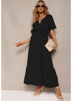 Czarna Sukienka Maxi z Gumką w Talii i Głębokim Dekoltem Chemiste ze sklepu Renee odzież w kategorii Sukienki - zdjęcie 173862438