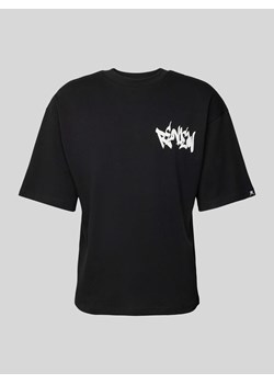 T-shirt o kroju oversized z nadrukiem z logo ze sklepu Peek&Cloppenburg  w kategorii Bluzki damskie - zdjęcie 173863107