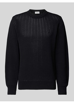 Sweter z dzianiny z naszywką z logo model ‘CALEN’ ze sklepu Peek&Cloppenburg  w kategorii Swetry męskie - zdjęcie 173863537