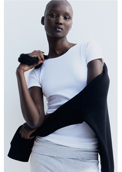 H & M - T-shirt w prążki - Biały ze sklepu H&M w kategorii Bluzki damskie - zdjęcie 173879029