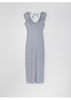 Reserved - Sukienka midi z dekoltem woda - granatowy ze sklepu Reserved w kategorii Sukienki - zdjęcie 173883186