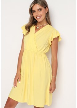 Żółta Rozkloszowana Sukienka z Gumką w Pasie i Falbanką przy Rękawach Walvia ze sklepu Born2be Odzież w kategorii Sukienki - zdjęcie 173885429