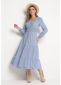 Niebieska Rozkloszowana Sukienka z Koronką Brightyn ze sklepu Born2be Odzież w kategorii Sukienki - zdjęcie 173887277