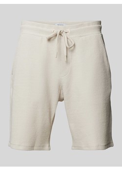 Szorty z prostą nogawką i fakturowanym wzorem ze sklepu Peek&Cloppenburg  w kategorii Spodenki męskie - zdjęcie 173887558