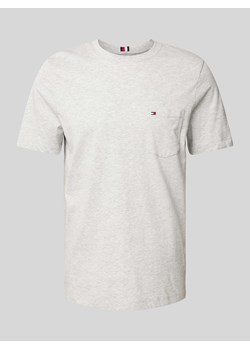 T-shirt z kieszenią na piersi ze sklepu Peek&Cloppenburg  w kategorii T-shirty męskie - zdjęcie 173895368