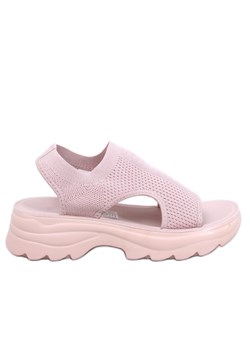Sandałki na sportowej podeszwie Nicai Pink różowe ze sklepu ButyModne.pl w kategorii Sandały damskie - zdjęcie 173895697