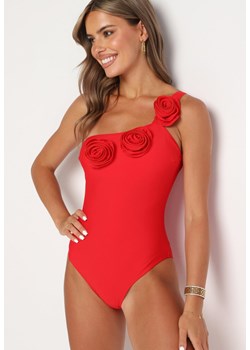 Czerwony Asymetryczny Strój Kąpielowy Jednoczęściowy z Kwiatami 3D Xaniris ze sklepu Born2be Odzież w kategorii Stroje kąpielowe - zdjęcie 173898859