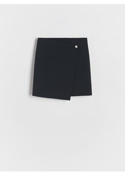 Reserved - Gładka spódnica z zakładką - czarny ze sklepu Reserved w kategorii Spódnice dziewczęce - zdjęcie 173899178