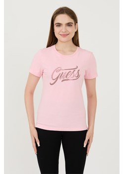 GUESS Różowy t-shirt Stones&embro Tee, Wybierz rozmiar XL ze sklepu outfit.pl w kategorii Bluzki damskie - zdjęcie 173970157