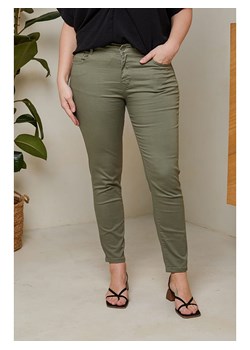 Curvy Lady Dżinsy - Slim fit - w kolorze zielonym ze sklepu Limango Polska w kategorii Jeansy damskie - zdjęcie 173979095