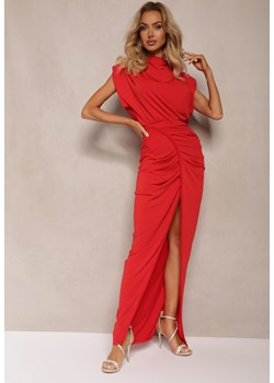 Czerwona Dopasowana Sukienka Maxi z Rozcięciem i Poduszkami w Ramionach Racbba ze sklepu Renee odzież w kategorii Sukienki - zdjęcie 173980575