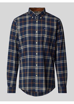 Koszula casualowa o kroju tailored fit z kołnierzykiem typu button down ze sklepu Peek&Cloppenburg  w kategorii Koszule męskie - zdjęcie 173984337