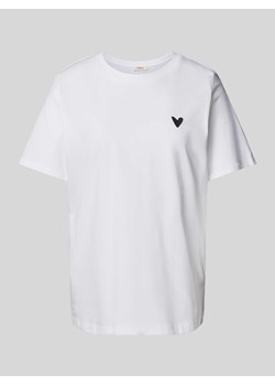 T-shirt z wyhaftowanym motywem model ‘Heart’ ze sklepu Peek&Cloppenburg  w kategorii Bluzki damskie - zdjęcie 173984528