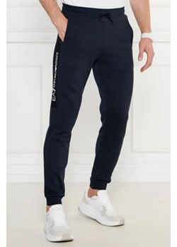 EA7 Spodnie dresowe | Regular Fit ze sklepu Gomez Fashion Store w kategorii Spodnie męskie - zdjęcie 173989936