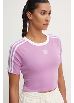 adidas Originals t-shirt damski kolor różowy IY4753 ze sklepu ANSWEAR.com w kategorii Bluzki damskie - zdjęcie 173998817