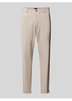 Spodnie materiałowe o kroju tapered fit ze szlufkami na pasek model ‘CIBODO’ ze sklepu Peek&Cloppenburg  w kategorii Spodnie męskie - zdjęcie 173999688