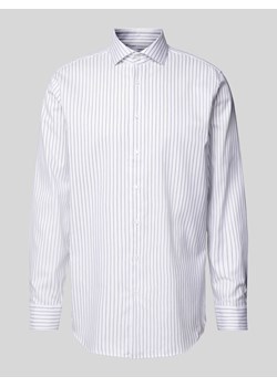 Koszula biznesowa o kroju regular fit z kołnierzykiem typu cutaway ze sklepu Peek&Cloppenburg  w kategorii Koszule męskie - zdjęcie 174000149