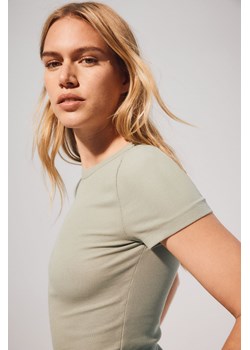H & M - Prążkowany T-shirt z domieszką modalu - Zielony ze sklepu H&M w kategorii Bluzki damskie - zdjęcie 174000936