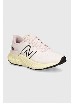 New Balance buty do biegania Fresh Foam Evoz v3 kolor różowy WEVOZCP3 ze sklepu ANSWEAR.com w kategorii Buty sportowe damskie - zdjęcie 174008695