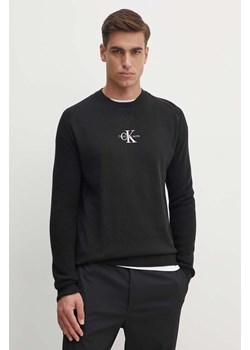 Calvin Klein Jeans sweter bawełniany kolor czarny lekki J30J325671 ze sklepu ANSWEAR.com w kategorii Swetry męskie - zdjęcie 174008865