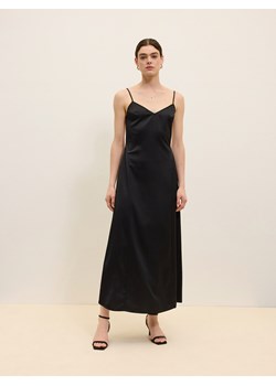 Reserved - Sukienka z odkrytymi plecami - czarny ze sklepu Reserved w kategorii Sukienki - zdjęcie 174013809