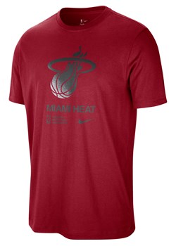 T-shirt męski Nike NBA Miami Heat Courtside - Czerwony ze sklepu Nike poland w kategorii T-shirty męskie - zdjęcie 174019696