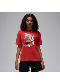 T-shirt damski typu girlfriend z grafiką Jordan - Czerwony ze sklepu Nike poland w kategorii Bluzki damskie - zdjęcie 174019776