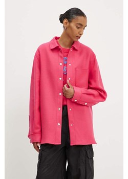 Moschino Jeans kurtka koszulowa wełniana kolor różowy przejściowa 0606.8220 ze sklepu ANSWEAR.com w kategorii Kurtki damskie - zdjęcie 174031396