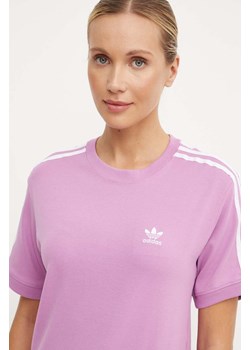 adidas Originals t-shirt damski kolor różowy IY2103 ze sklepu ANSWEAR.com w kategorii Bluzki damskie - zdjęcie 174035608
