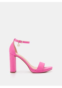 Mohito - Różowe sandały na słupku - różowy ze sklepu Mohito w kategorii Sandały damskie - zdjęcie 174041768