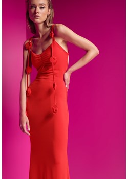 Czerwona Dopasowana Sukienka ze Sznurkami na Plecach Ozdobionymi Kwiatami Drivia ze sklepu Renee odzież w kategorii Sukienki - zdjęcie 174044805
