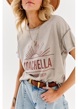 T-shirt Coachella XS/S ze sklepu NAOKO w kategorii Bluzki damskie - zdjęcie 174045597