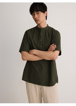 Reserved - Koszula regular ze stójką - oliwkowy ze sklepu Reserved w kategorii Koszule męskie - zdjęcie 174046668