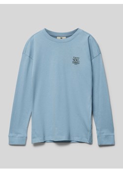 Bluzka z długim rękawem z nadrukowanym napisem ze sklepu Peek&Cloppenburg  w kategorii T-shirty chłopięce - zdjęcie 174052548