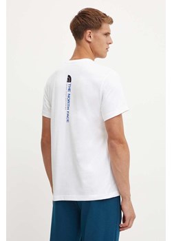 The North Face t-shirt bawełniany Vertical SS Tee męski kolor biały z nadrukiem NF0A89FPFN41 ze sklepu ANSWEAR.com w kategorii T-shirty męskie - zdjęcie 174063348