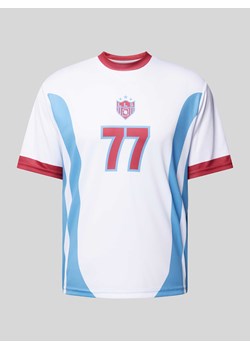 T-shirt z nadrukiem z motywem model ‘SEVENTY SEVEN FOOTBALL’ ze sklepu Peek&Cloppenburg  w kategorii T-shirty męskie - zdjęcie 174074069