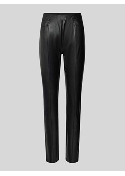 Spodnie o kroju slim z imitacji skóry ze sklepu Peek&Cloppenburg  w kategorii Spodnie damskie - zdjęcie 174074219