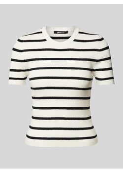 T-shirt krótki z drobnym prążkowaniem ze sklepu Peek&Cloppenburg  w kategorii Bluzki damskie - zdjęcie 174088368