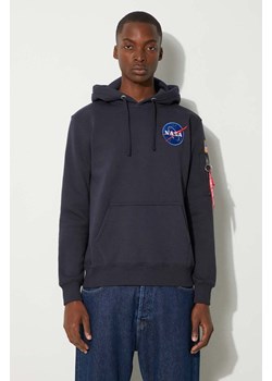 Alpha Industries bluza Space Shuttle Hoody męska kolor granatowy z kapturem z nadrukiem 178317.07 ze sklepu PRM w kategorii Bluzy męskie - zdjęcie 174097706