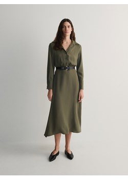 Reserved - Sukienka z paskiem - oliwkowy ze sklepu Reserved w kategorii Sukienki - zdjęcie 174099637