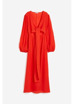 H & M - Kreszowana sukienka z wiązaniem - Czerwony ze sklepu H&M w kategorii Sukienki - zdjęcie 174102416