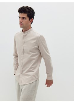 Reserved - Koszula slim fit ze stójką - beżowy ze sklepu Reserved w kategorii Koszule męskie - zdjęcie 174112808