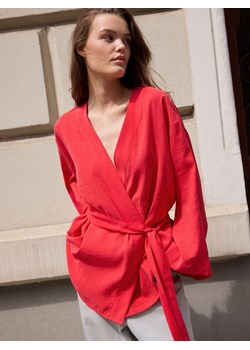 Reserved - Oversizowa bluzka z wiązaniem - czerwony ze sklepu Reserved w kategorii Bluzki damskie - zdjęcie 174123487