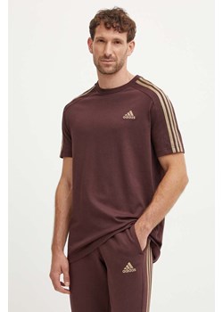 adidas t-shirt bawełniany Essentials męski kolor brązowy wzorzysty IX0158 ze sklepu ANSWEAR.com w kategorii T-shirty męskie - zdjęcie 174127008