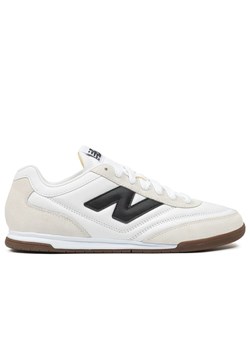 Buty New Balance URC42LA - białe ze sklepu streetstyle24.pl w kategorii Buty sportowe damskie - zdjęcie 174132118