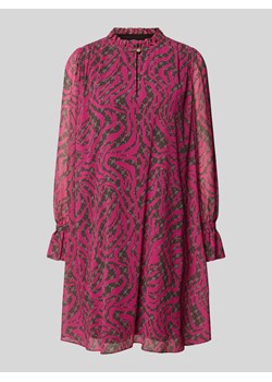 Sukienka o długości do kolan ze wzorem na całej powierzchni ze sklepu Peek&Cloppenburg  w kategorii Sukienki - zdjęcie 174136166