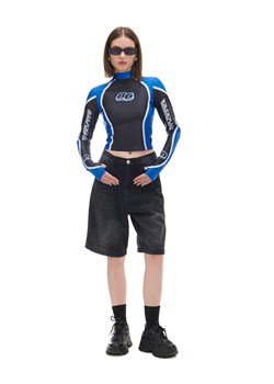 Cropp - Czarno-niebieska koszulka longsleeve Baltic Games - wielobarwny ze sklepu Cropp w kategorii Bluzki damskie - zdjęcie 174140947